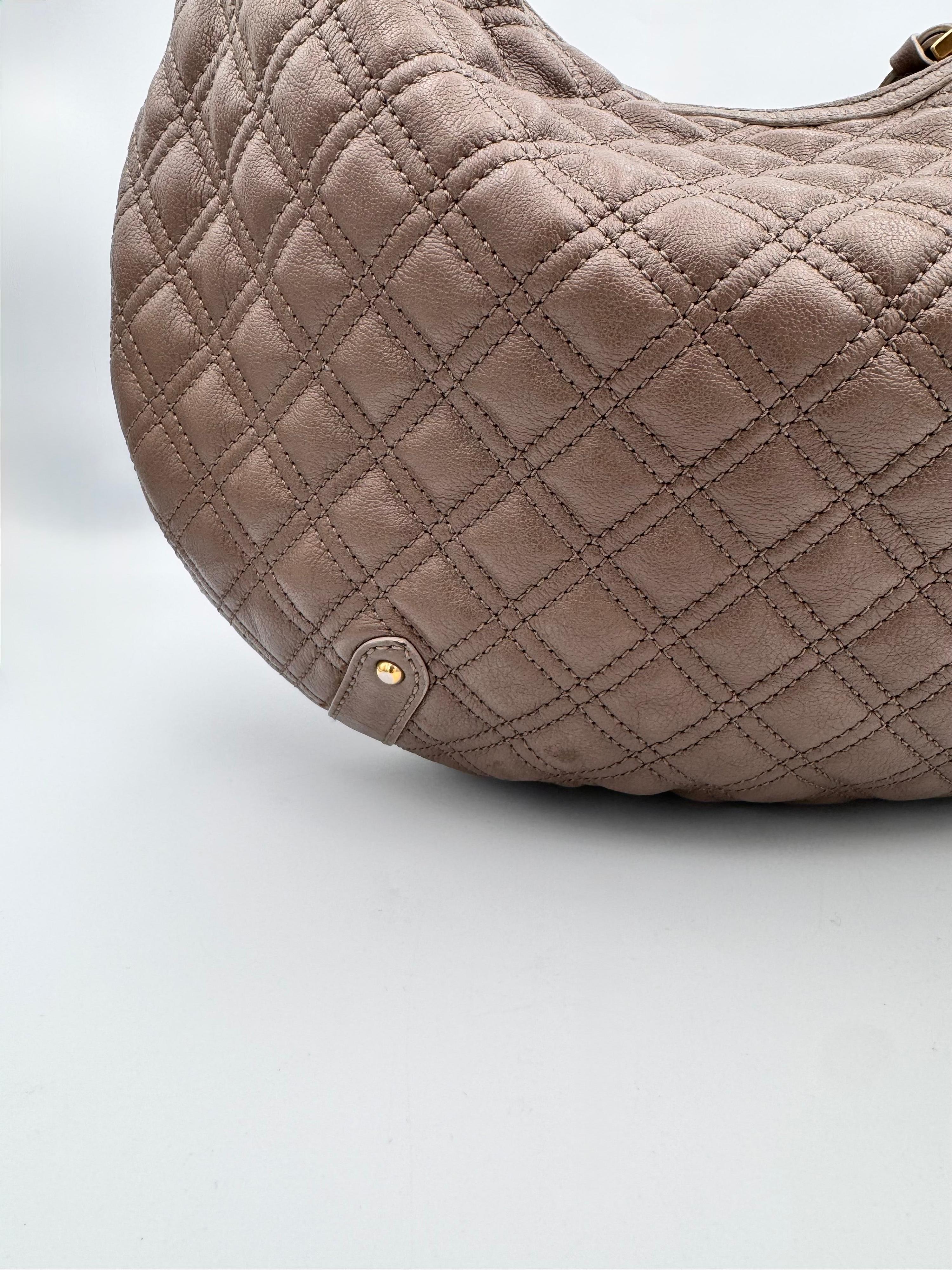 MARC JACOBS Hobo Banana Calf Leather Bag in Mouse thumbnail 7