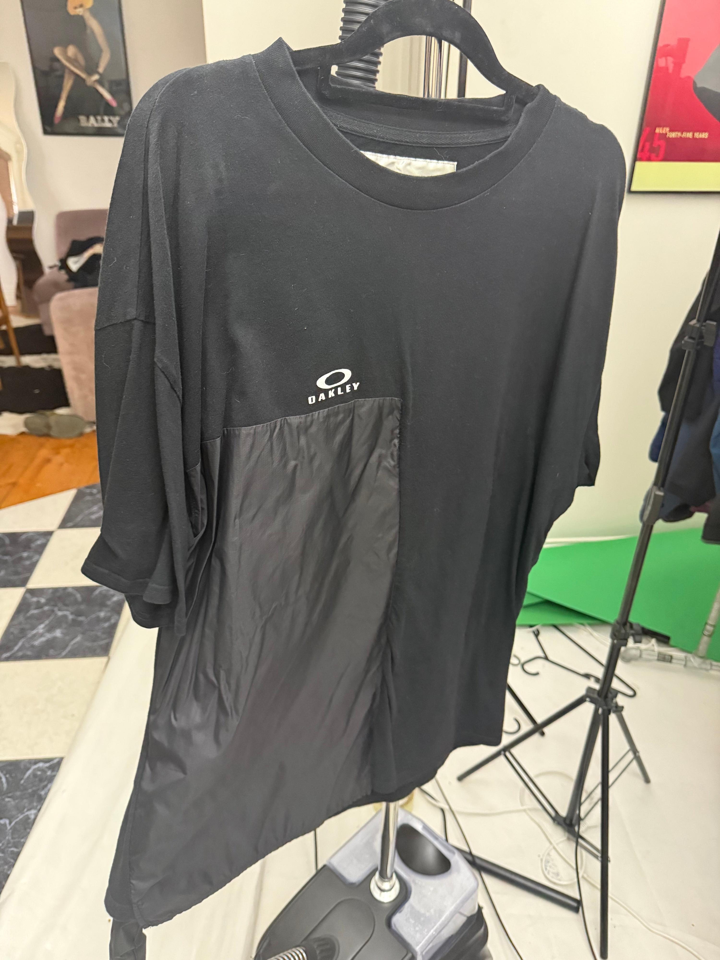 Oakley x Samuel Ross 1st Line Patch T-Shirt Black (Size L-XL)