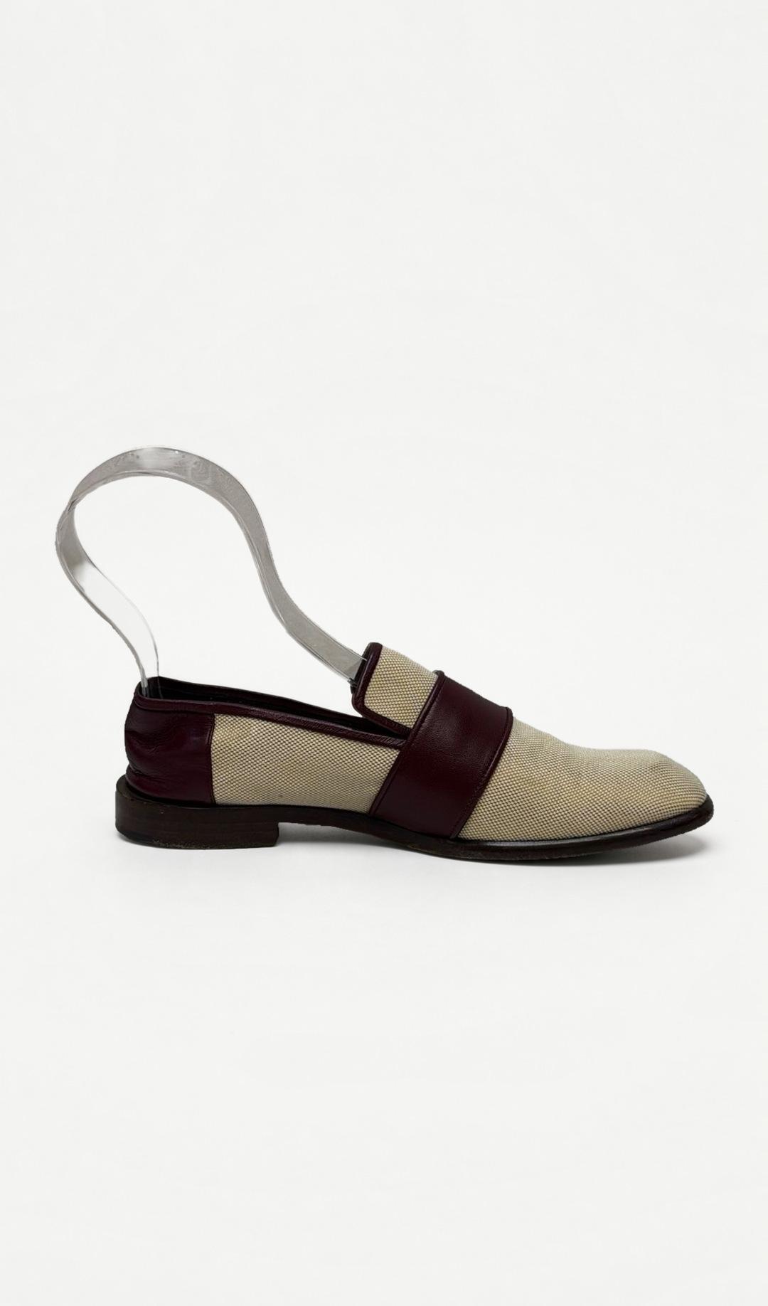 Victoria Beckham Beige Maroon Loafers 37